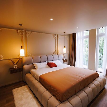 Eden Room - Luxe, Balneo & Sauna เลอม็องส์ ภายนอก รูปภาพ