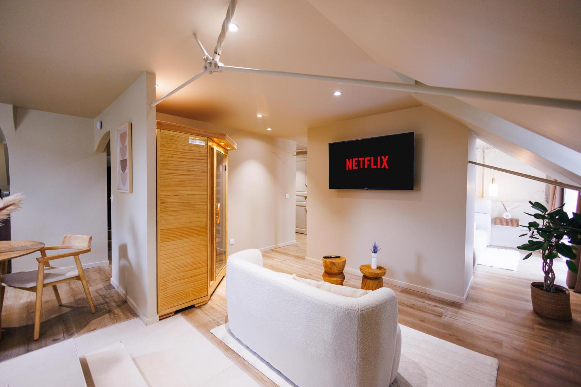 Eden Room - Luxe, Balneo & Sauna เลอม็องส์ ภายนอก รูปภาพ