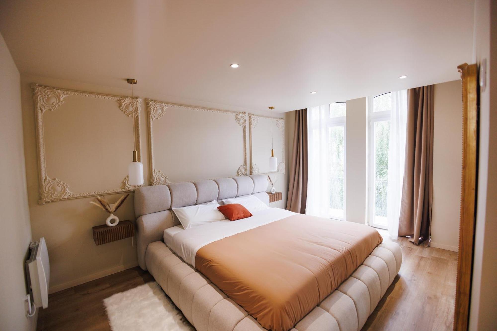 Eden Room - Luxe, Balneo & Sauna เลอม็องส์ ภายนอก รูปภาพ