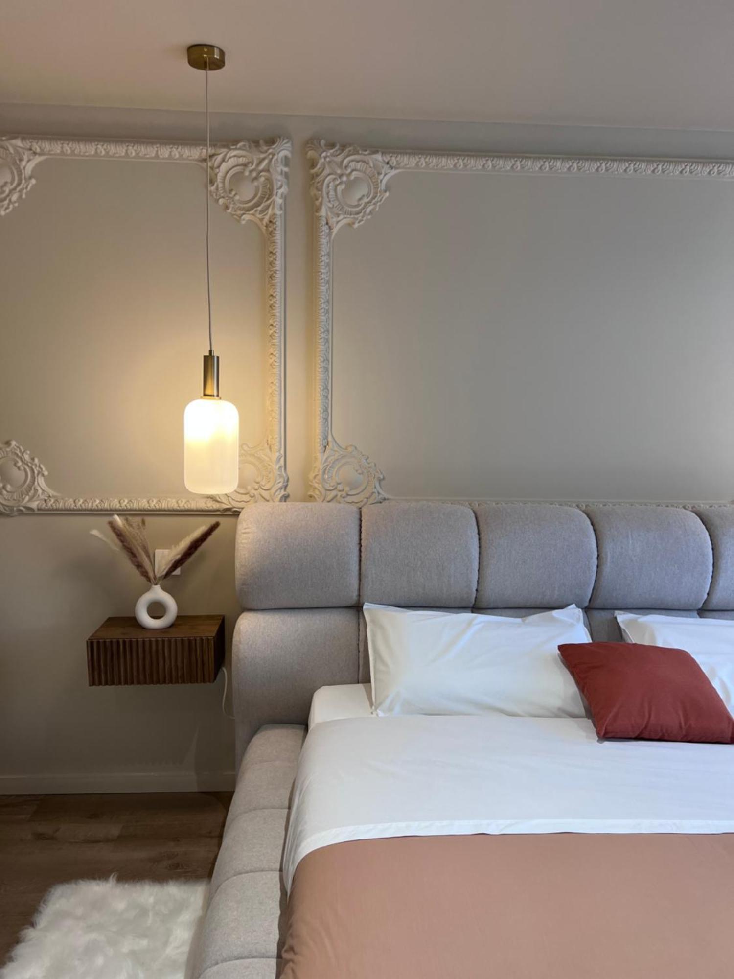 Eden Room - Luxe, Balneo & Sauna เลอม็องส์ ภายนอก รูปภาพ